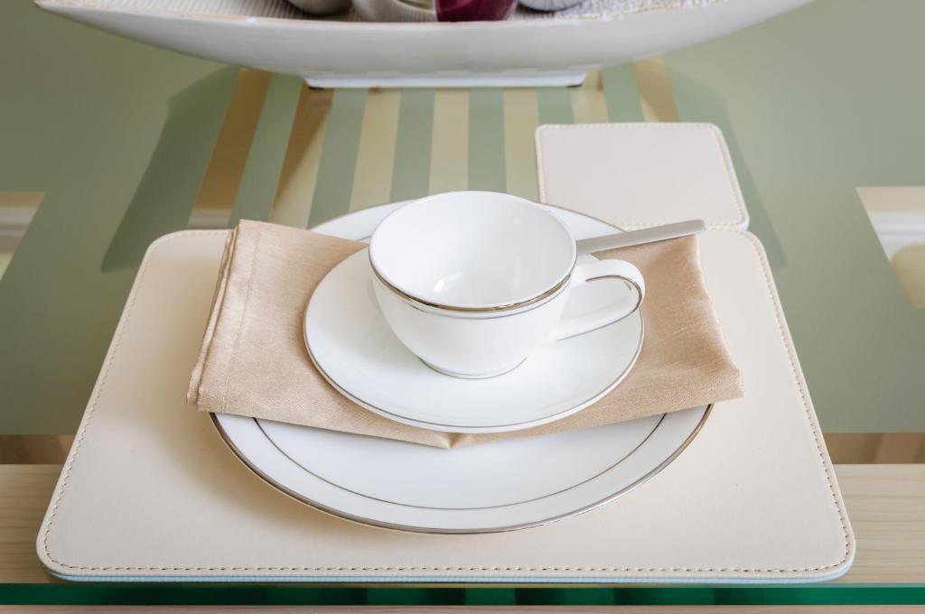 Luxe 4* Derby